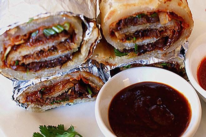 Pancake-Beef Burritos (熏肉卷饼)
